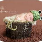 Crochet Frog Hat Sizes Newborn To Toddler..